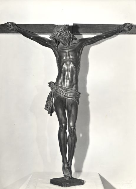 Alinari, Fratelli — Tacca Pietro - sec. XVII - Cristo crocifisso — insieme